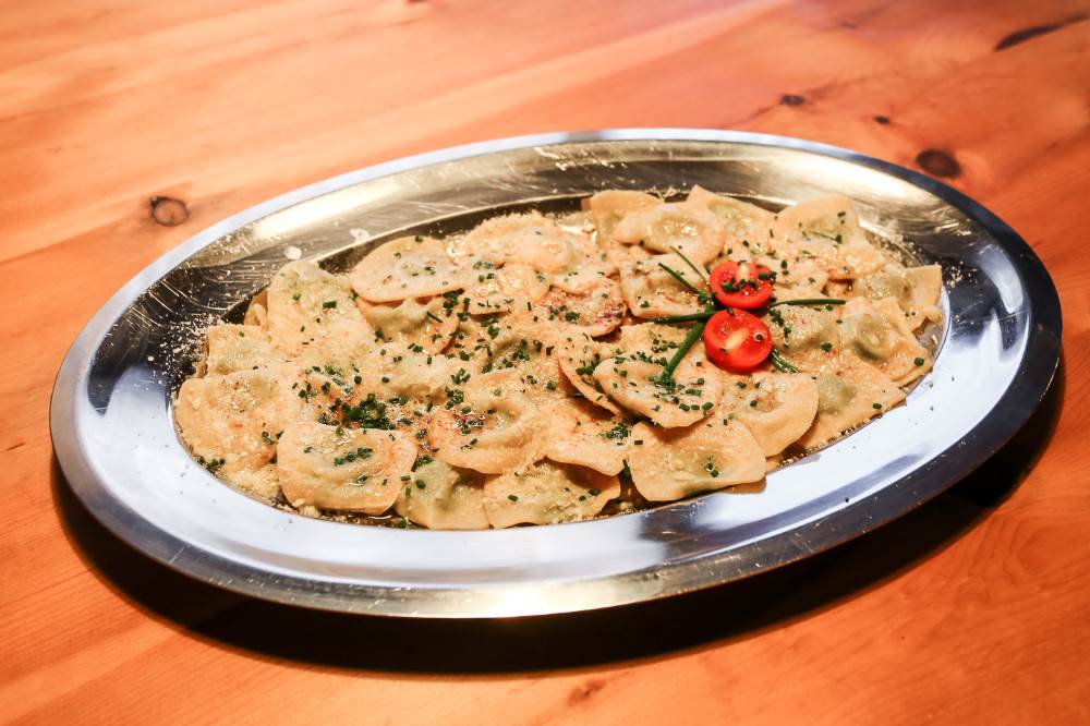 Schlutzkrapfen - Törggelen am Larmhof in Südtirol